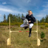Drewniana-przeszkoda-do-skakania-Hobby-Horse-Skippi__1283608__1200.jpg