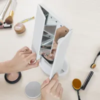 magnifying-mirror-with-led-4-in-1-ledflect-innovagoods-v0100904-bbv0100904.jpg