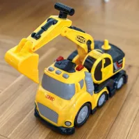WOOPIE-Koparka-City-Truck-Efekty-Dzwiekowe-i-Swietlne__1259492__1200.jpg