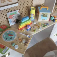 Tooky-Toy-Edukacyjne-Pudelko-Montessori-Ukladanka-Liczydlo-Tablica-Pogody-6w1-od-3-Lat__1274380__1200.jpg