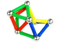 Zestaw-Magnasti-Klocki-Magnetyczne-560-Tablica__699870__1200.jpg