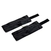 handcuffs-with-velcro-with-long-fur-black-fi-461-clfi-461.jpg