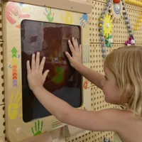 MASTERKIDZ-Tablica-Edukacyjna-Cieploczula-Reagujaca-Na-Cieplo__1269128__1200.jpg